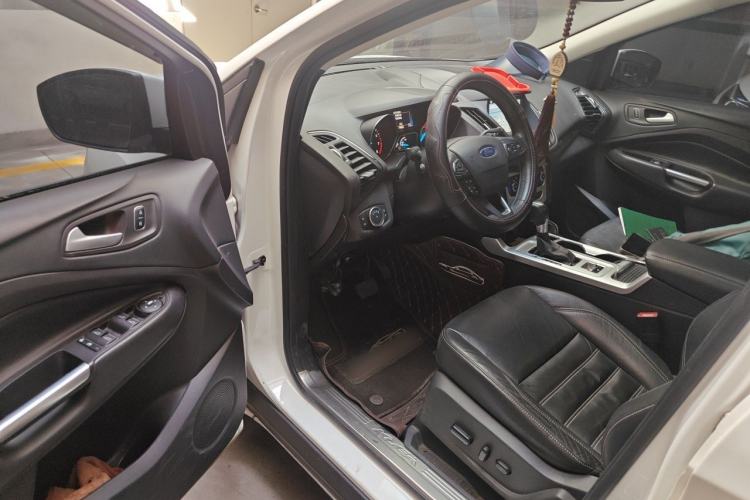 Used Ford Kuga 2017 EcoBoost 245 4x4 Prestige Edition Driver Seat