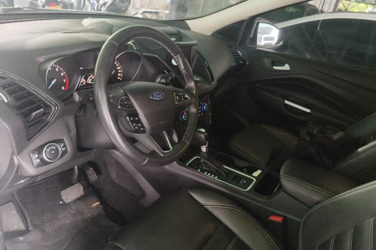 Used Ford Kuga 2017 EcoBoost 245 4x4 Prestige Edition Driver Seat