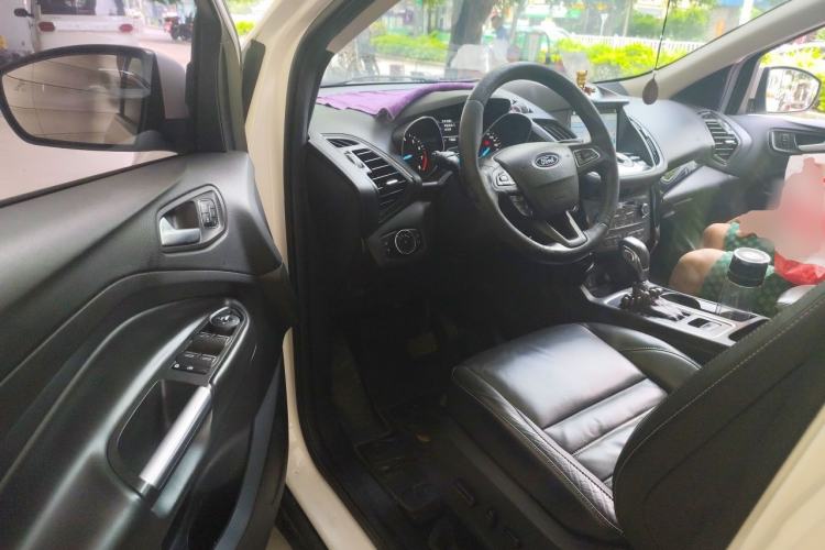 Used Ford Kuga 2017 EcoBoost 245 Four-Wheel Drive Titanium Edition Driver Seat