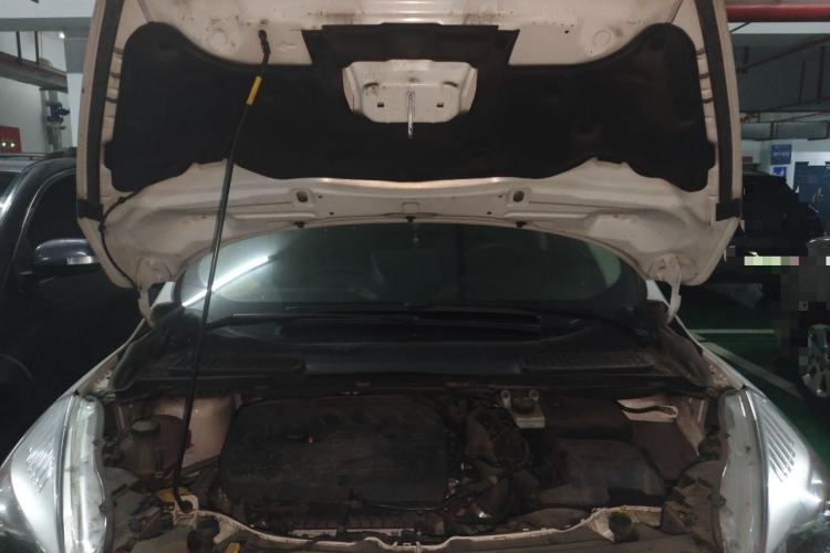 Used Ford Kuga 2017 EcoBoost 180 Two-Wheel-Drive Elite Trim Engine Bay