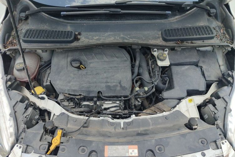 Used Ford Kuga 2017 EcoBoost 180 Two-Wheel-Drive Tiger Leap Model Engine Bay