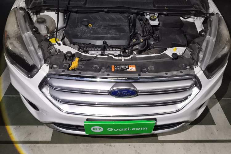 Used Ford Kuga 2017 EcoBoost 180 Two-Wheel-Drive Platinum Edition Engine Bay