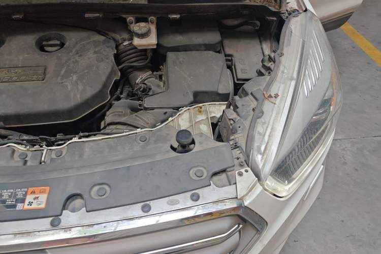 Used Ford Kuga 2017 EcoBoost 245 4x4 Prestige Edition Engine Bay Left
