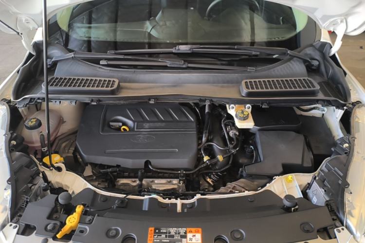 Used Ford Kuga 2017 EcoBoost 180 Two-Wheel-Drive Elite Trim Engine Bay