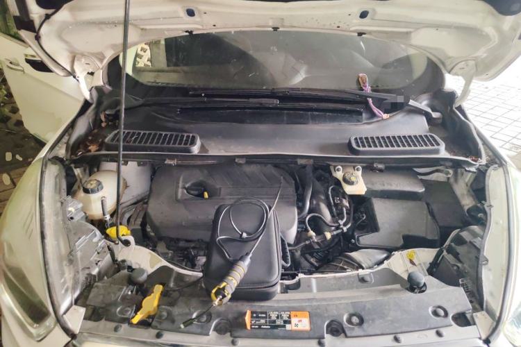Used Ford Kuga 2017 EcoBoost 180 Two-Wheel-Drive Luxury Wing Edition Engine Bay
