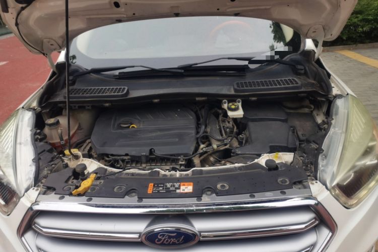 Used Ford Kuga 2017 EcoBoost 180 Two-Wheel-Drive Platinum Edition Engine Bay