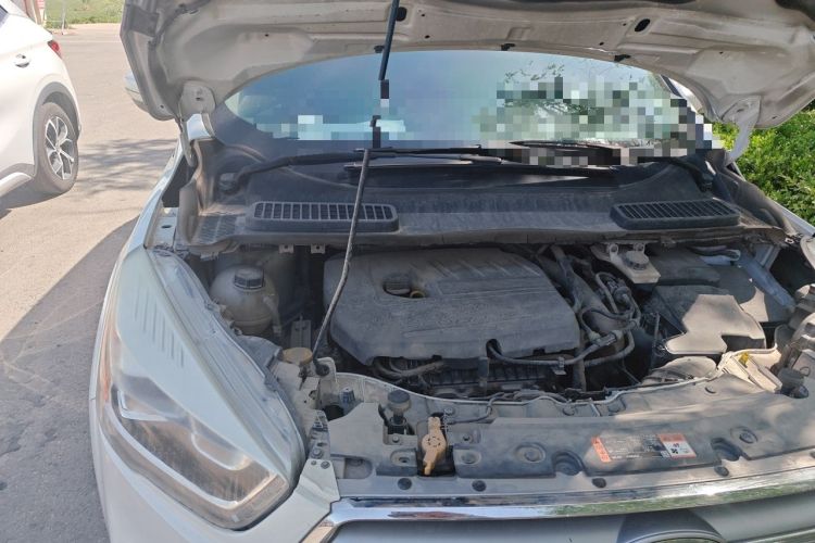 Used Ford Kuga 2017 EcoBoost 180 Two-Wheel-Drive Elite Trim Engine Bay Right