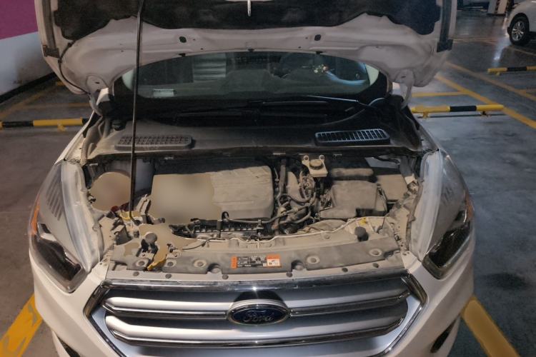Used Ford Kuga 2017 EcoBoost 180 Two-Wheel-Drive Luxury Wing Edition Engine Bay