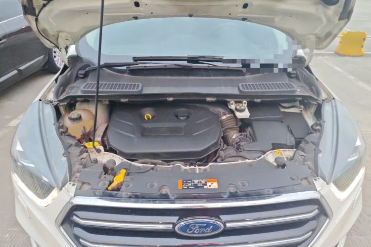 Used Ford Kuga 2017 EcoBoost 245 Four-Wheel-Drive Sport Model Engine Bay