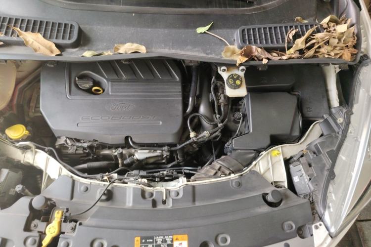 Used Ford Kuga 2017 EcoBoost 180 Two-Wheel-Drive Elite Trim Engine Bay