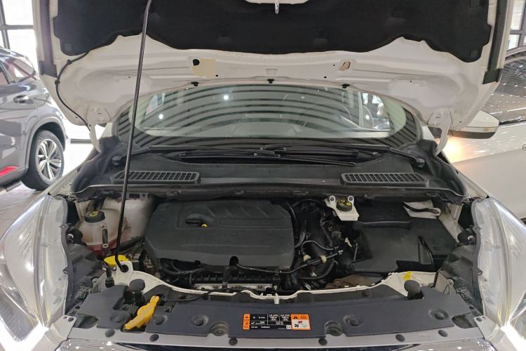 Used Ford Kuga 2017 EcoBoost 180 Two-Wheel-Drive Luxury Wing Edition Engine Bay