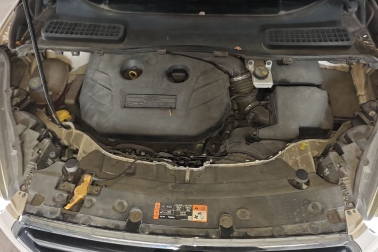 Used Ford Kuga 2017 EcoBoost 245 Four-Wheel-Drive Sport Model Engine Bay