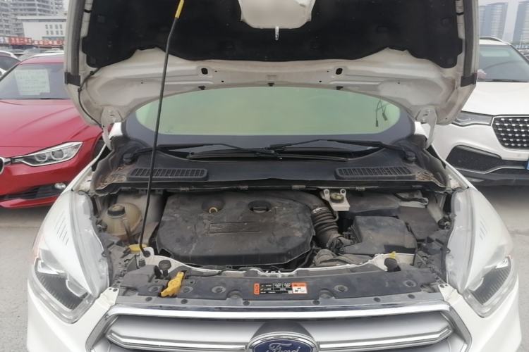 Used Ford Kuga 2017 EcoBoost 245 Four-Wheel Drive Platinum Edition Engine Bay
