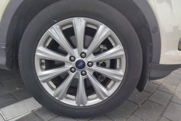 Used Ford Kuga 2017 EcoBoost 245 Four-Wheel Drive Titanium Edition Exterior 1