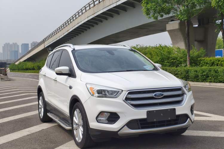 Used Ford Kuga 2017 EcoBoost 180 Two-Wheel-Drive Luxury Wing Edition Exterior 1