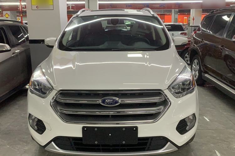 Used Ford Kuga 2017 EcoBoost 180 Two-Wheel-Drive Platinum Edition Exterior 1