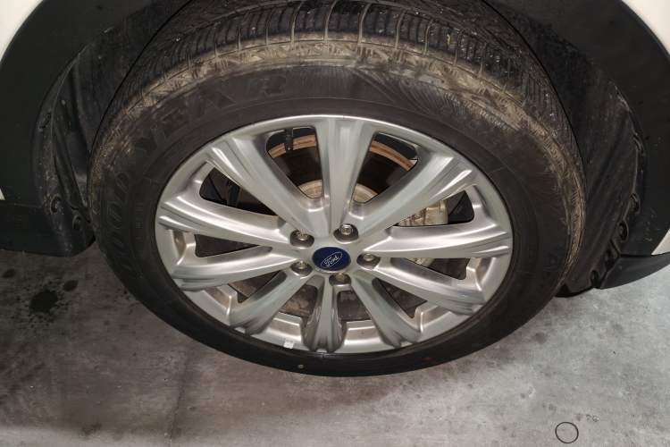 Used Ford Kuga 2017 EcoBoost 180 Two-Wheel-Drive Luxury Wing Edition Exterior 1
