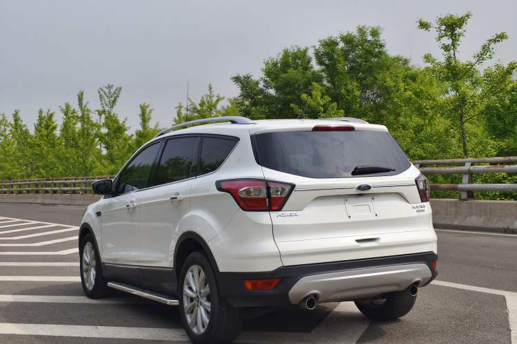 Used Ford Kuga 2017 EcoBoost 180 Two-Wheel-Drive Luxury Wing Edition Exterior 3