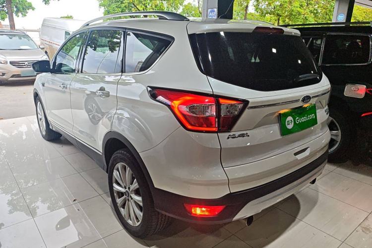Used Ford Kuga 2017 EcoBoost 180 Two-Wheel-Drive Luxury Wing Edition Exterior 3