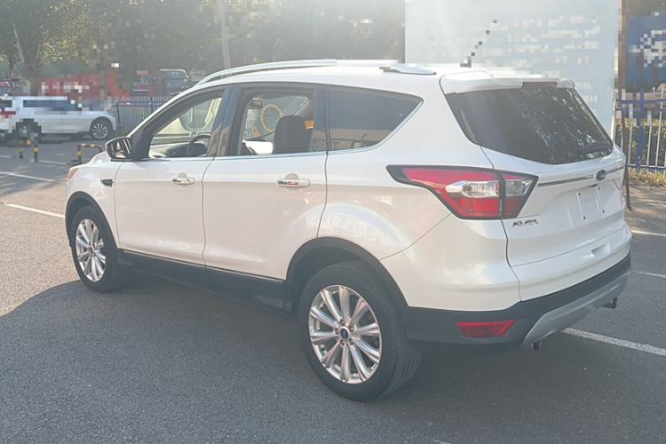 Used Ford Kuga 2017 EcoBoost 180 Four-Wheel Drive Luxury Wing Model Exterior 4