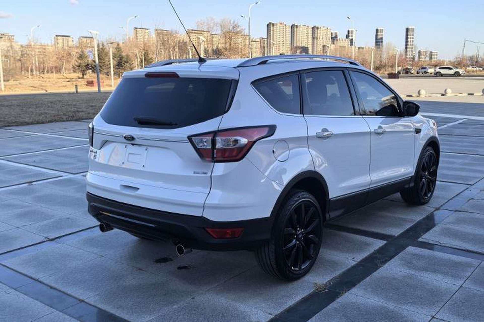 Used Ford Kuga 2017 EcoBoost 245 Four-Wheel-Drive Sport Model Exterior 5