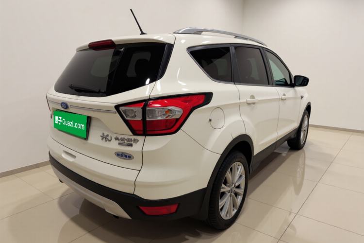 Used Ford Kuga 2017 EcoBoost 180 Four-Wheel Drive Luxury Wing Model Exterior 5