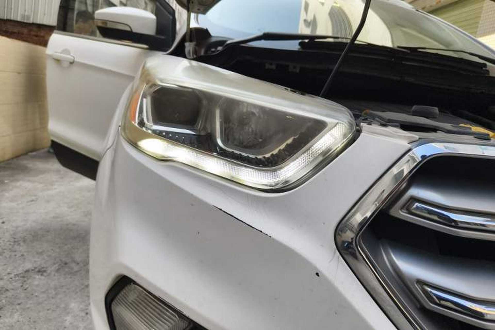 Used Ford Kuga 2017 EcoBoost 180 Two-Wheel-Drive Tiger Leap Model Exterior 6