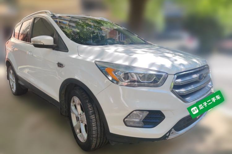 Used Ford Kuga 2017 EcoBoost 180 Two-Wheel-Drive Tiger Leap Model Front Right 45 Deg