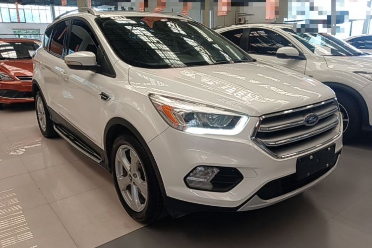 Used Ford Kuga 2017 EcoBoost 180 Two-Wheel-Drive Tiger Leap Model Front Right 45 Deg