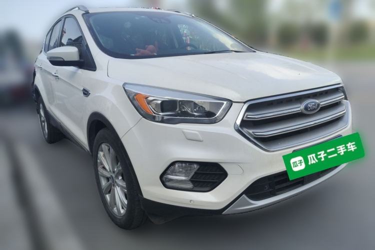 Used Ford Kuga 2017 EcoBoost 245 Four-Wheel Drive Titanium Edition Front Right 45 Deg