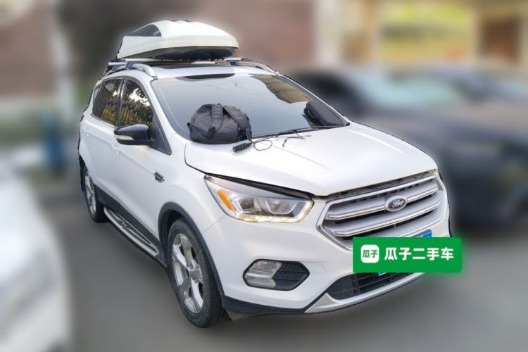 Used Ford Kuga 2017 EcoBoost 180 Two-Wheel-Drive Tiger Leap Model Front Right 45 Deg
