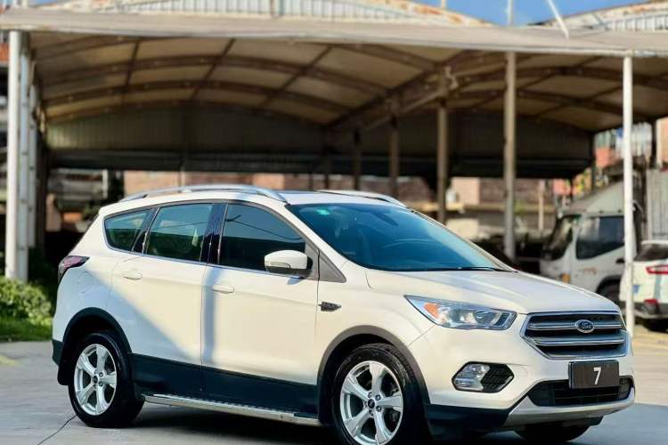 Used Ford Kuga 2017 EcoBoost 180 Two-Wheel-Drive Tiger Leap Model Front Right 45 Deg