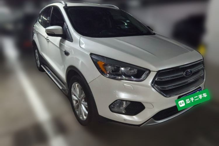 Used Ford Kuga 2017 EcoBoost 180 Four-Wheel Drive Titanium Edition Front Right 45 Deg