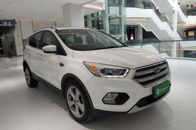 Used Ford Kuga 2017 EcoBoost 180 Two-Wheel-Drive Tiger Leap Model Front Right 45 Deg