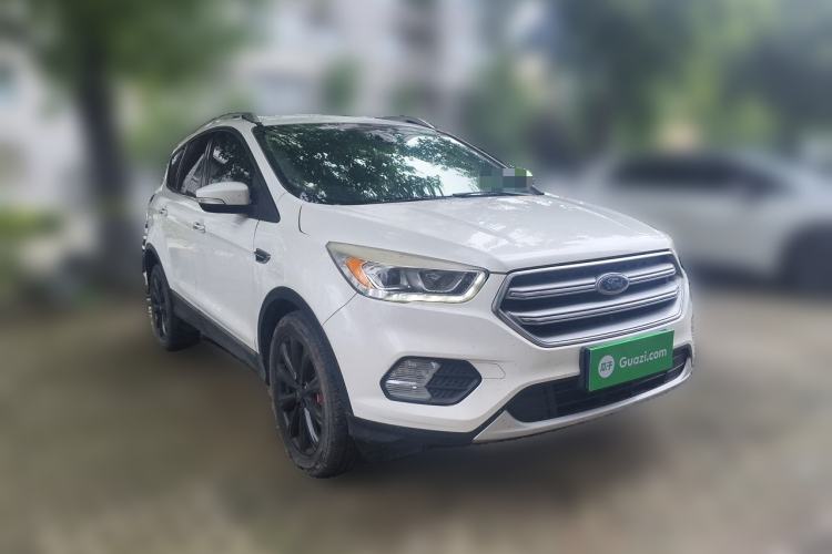 Used Ford Kuga 2017 EcoBoost 180 Two-Wheel-Drive Luxury Wing Edition Front Right 45 Deg