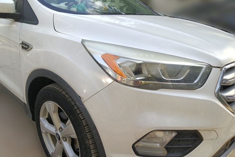 Used Ford Kuga 2017 EcoBoost 180 Two-Wheel-Drive Tiger Leap Model Front Right 45 Deg