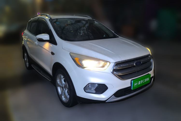 Used Ford Kuga 2017 EcoBoost 180 Two-Wheel-Drive Tiger Leap Model Front Right 45 Deg