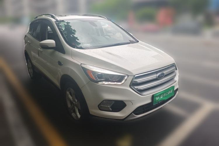 Used Ford Kuga 2017 EcoBoost 180 Two-Wheel-Drive Elite Trim Front Right 45 Deg