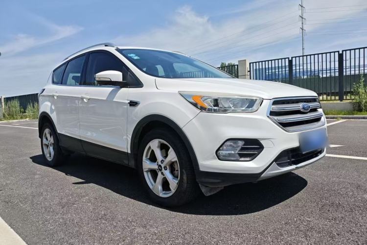 Used Ford Kuga 2017 EcoBoost 180 Two-Wheel-Drive Tiger Leap Model Front Right 45 Deg