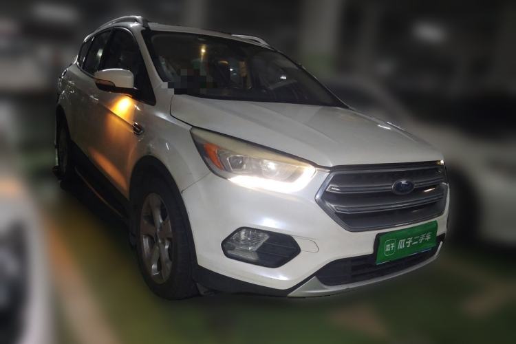 Used Ford Kuga 2017 EcoBoost 180 Two-Wheel-Drive Tiger Leap Model Front Right 45 Deg