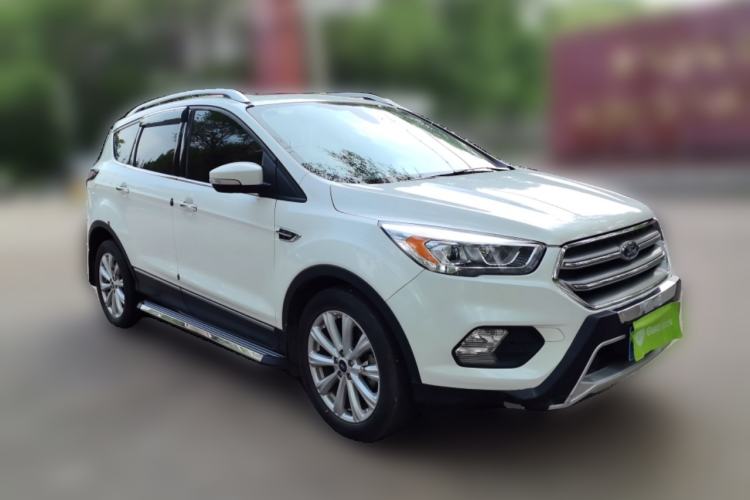 Used Ford Kuga 2017 EcoBoost 180 Two-Wheel-Drive Luxury Wing Edition Front Right 45 Deg