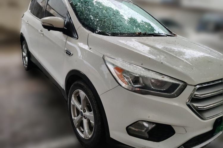 Used Ford Kuga 2017 EcoBoost 180 Two-Wheel-Drive Tiger Leap Model Front Right 45 Deg