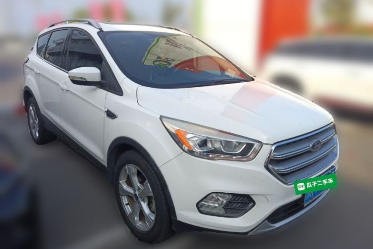Used Ford Kuga 2017 EcoBoost 180 Two-Wheel-Drive Tiger Leap Model Front Right 45 Deg