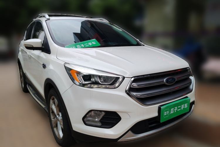 Used Ford Kuga 2017 EcoBoost 180 Two-Wheel-Drive Tiger Leap Model Front Right 45 Deg