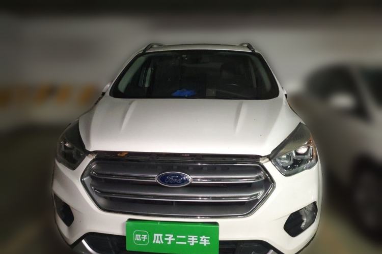Used Ford Kuga 2017 EcoBoost 180 Two-Wheel-Drive Platinum Edition Front