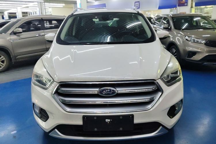 Used Ford Kuga 2017 EcoBoost 180 Two-Wheel-Drive Platinum Edition Front