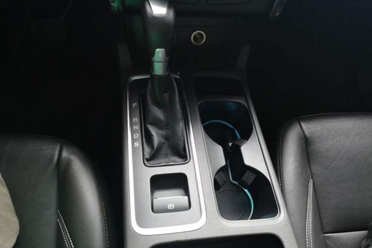 Used Ford Kuga 2017 EcoBoost 180 Four-Wheel Drive Luxury Wing Model Gear Lever