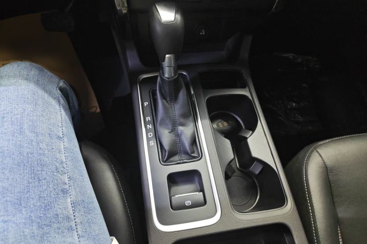 Used Ford Kuga 2017 EcoBoost 245 4x4 Prestige Edition Gear Lever