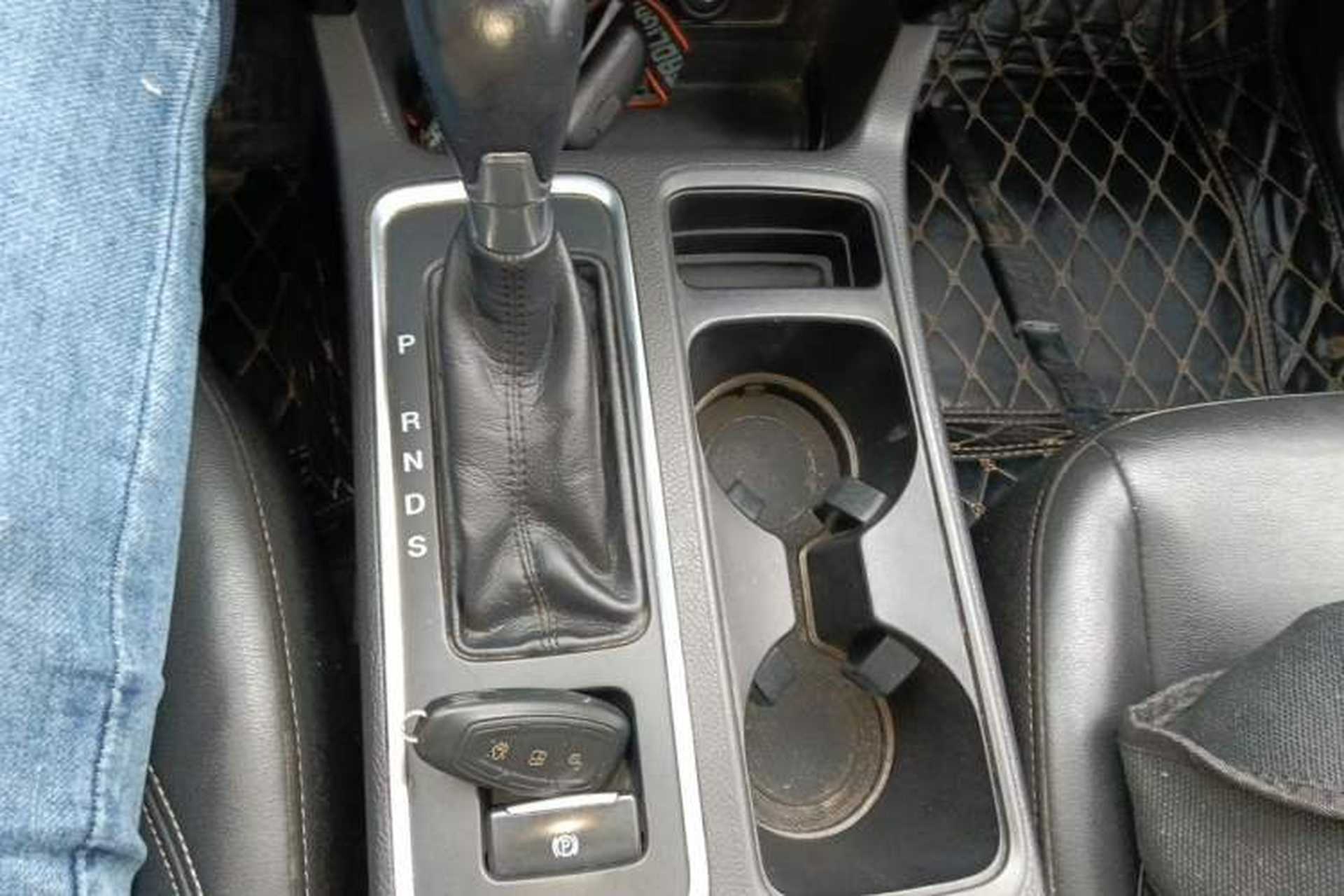 Used Ford Kuga 2017 EcoBoost 245 4x4 Prestige Edition Gear Lever