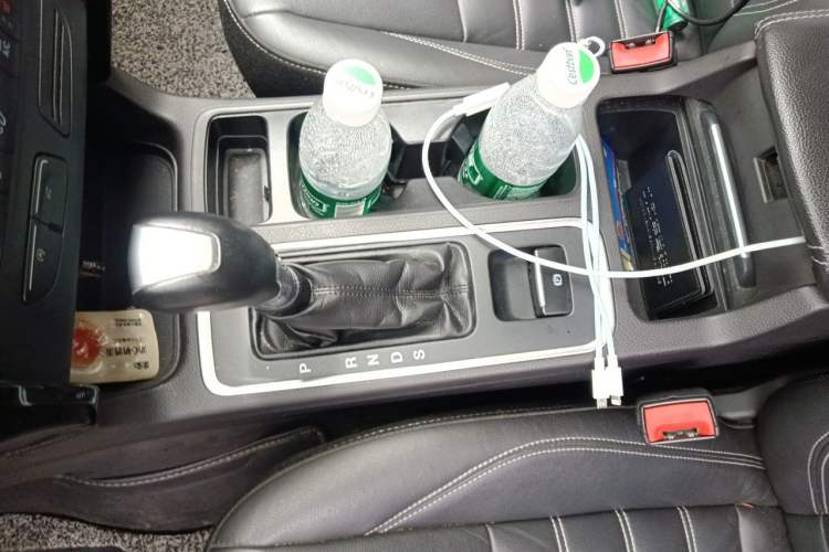 Used Ford Kuga 2017 EcoBoost 245 4x4 Prestige Edition Gear Lever